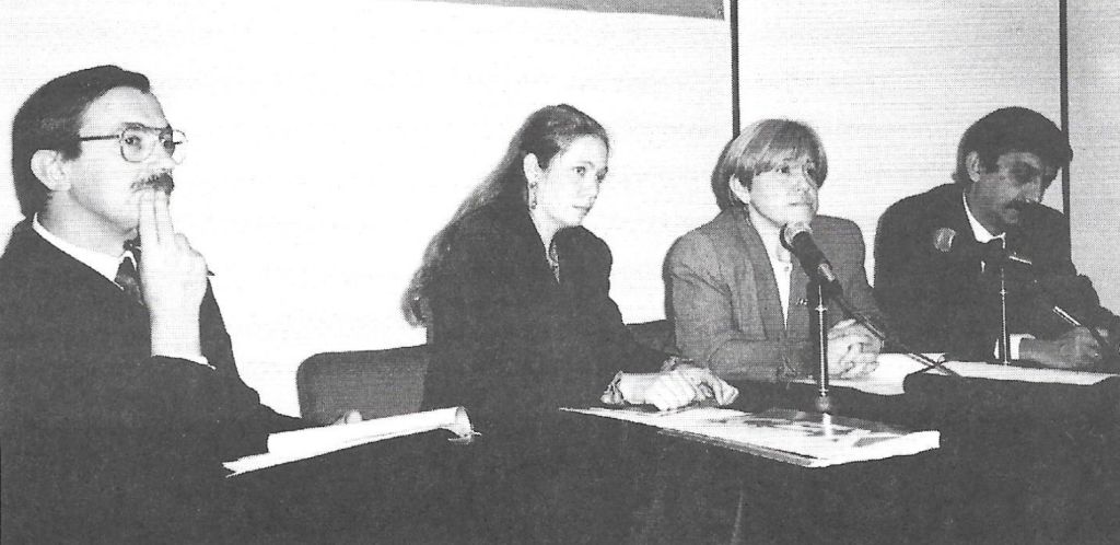 Jaime Tascón Casals (gerente de Asedie), Luisa de Pablos (ICEX), Concha Álvaro Bermejo (BOE) y Adolfo Hernández Arcediano (Cindoc).