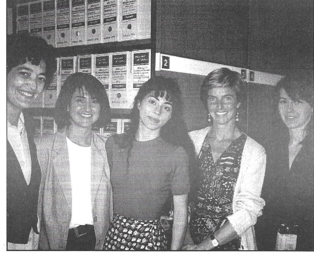 Elisa García-Morales Huidobro, Nuria Mateo, Esther Bayón, Lidia González y Montserrat Peris Giner.