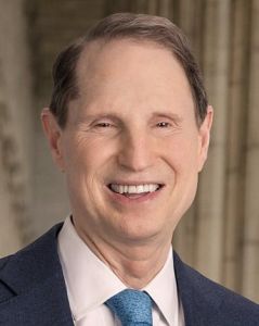 Ronald Lee Wyden