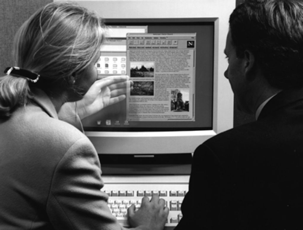 Una imagen trucada publicada por nuestra newsletter colega Information World Review (IWR) para ilustrar cómo se puede acceder a revistas electrónicas a través del navegador Netscape.