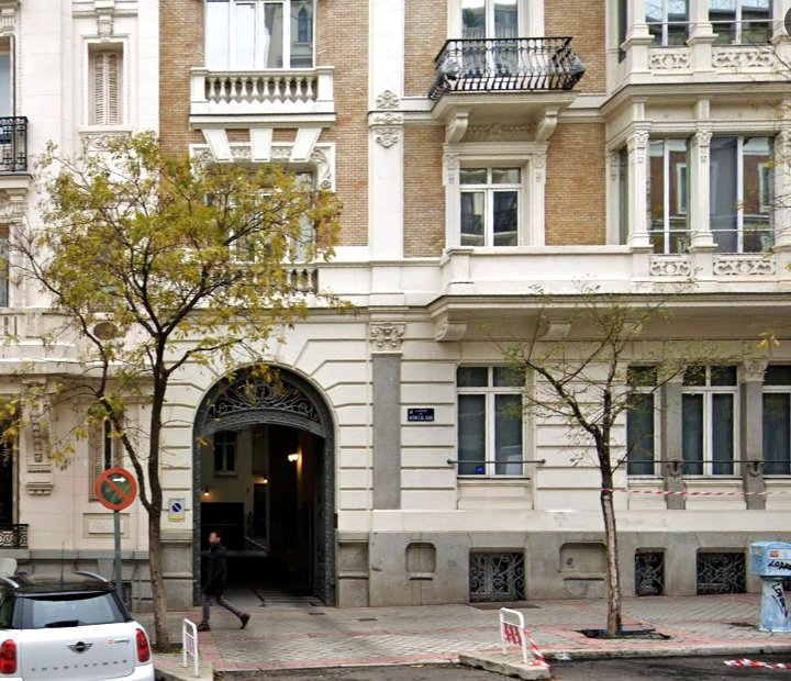 Sede del CIS